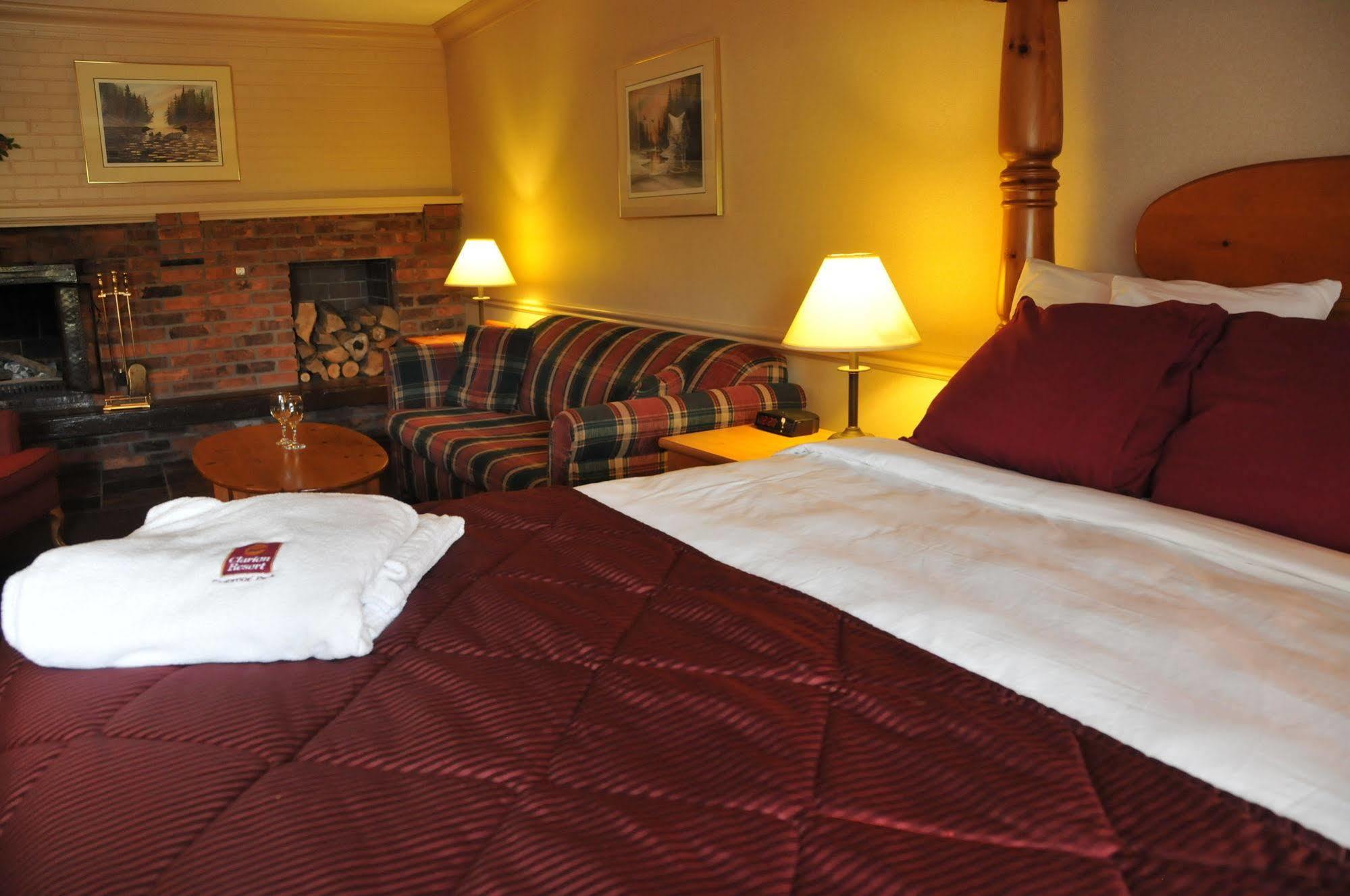 Ramada By Wyndham Pinewood Park Resort North Bay Luaran gambar