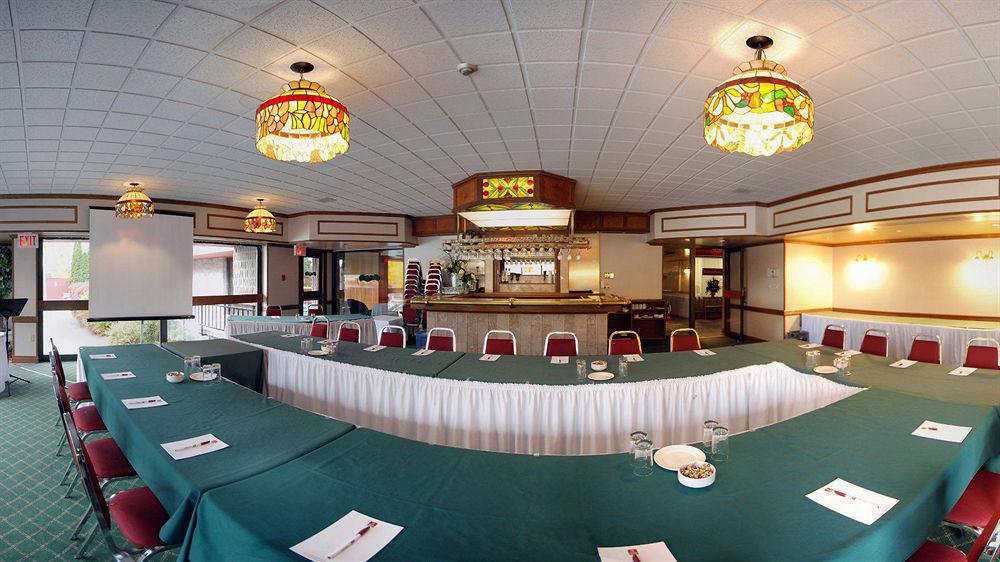 Ramada By Wyndham Pinewood Park Resort North Bay Luaran gambar